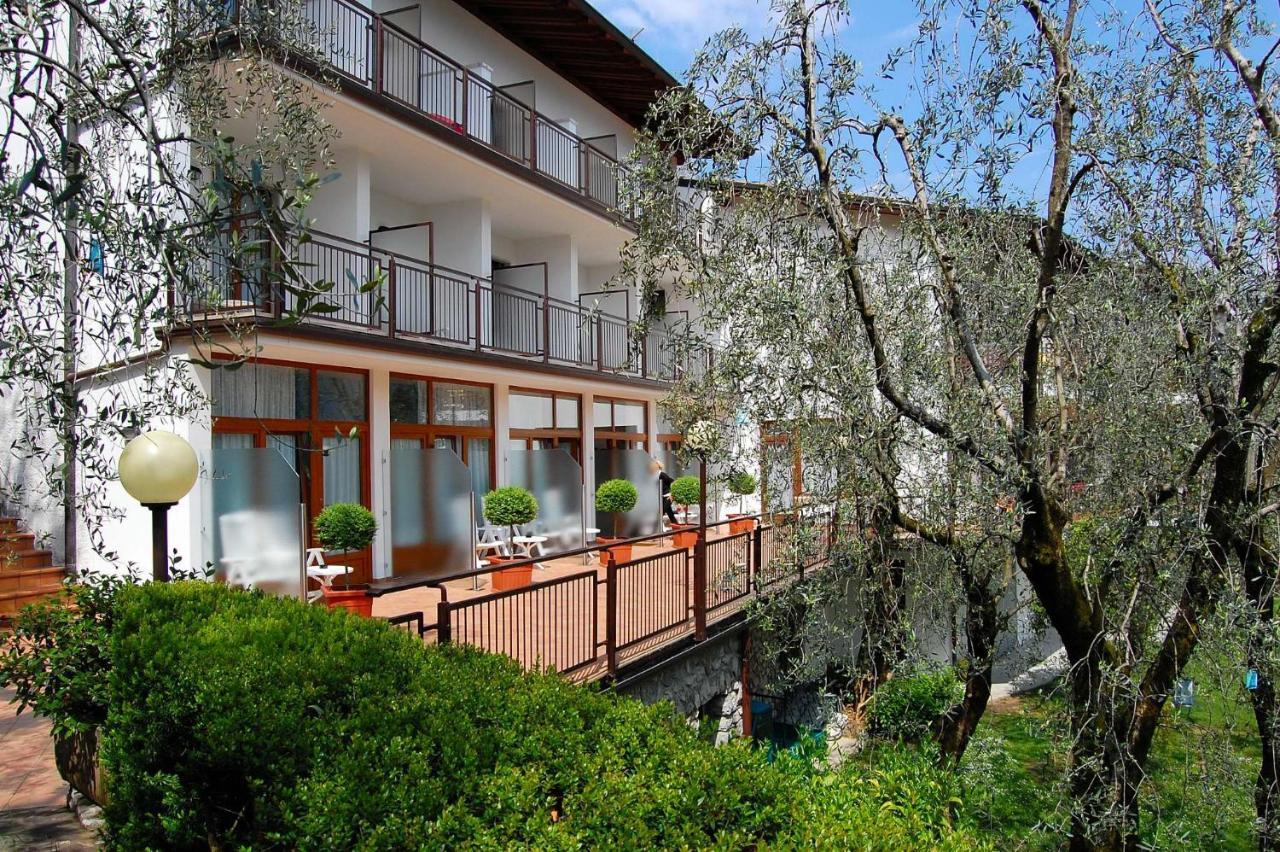 Hotel Coste Limone sul Garda Exterior photo