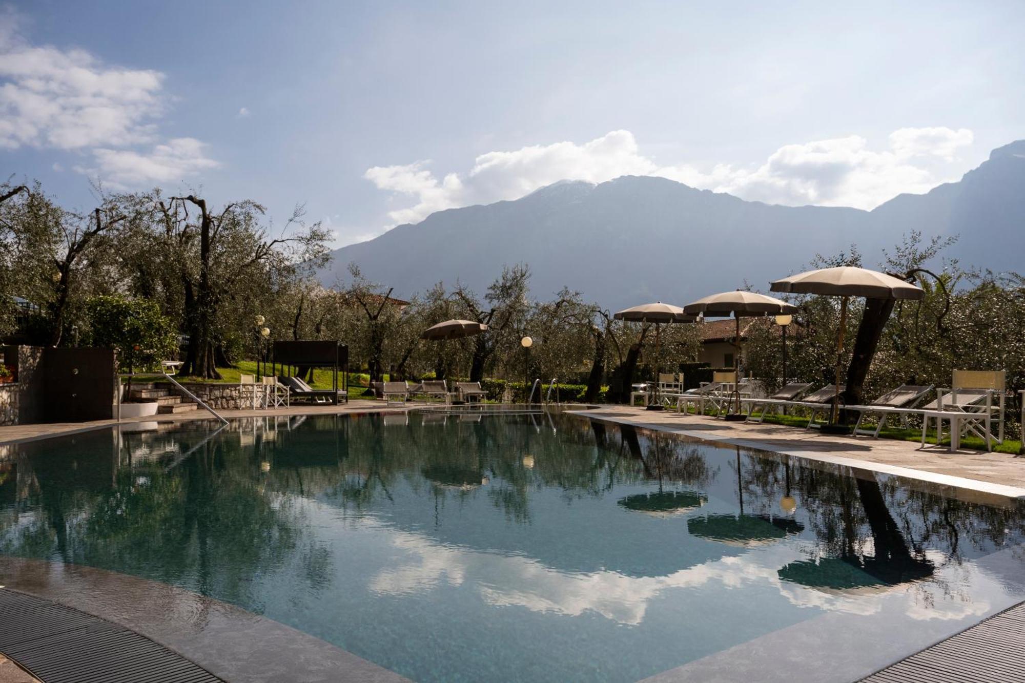 Hotel Coste Limone sul Garda Exterior photo
