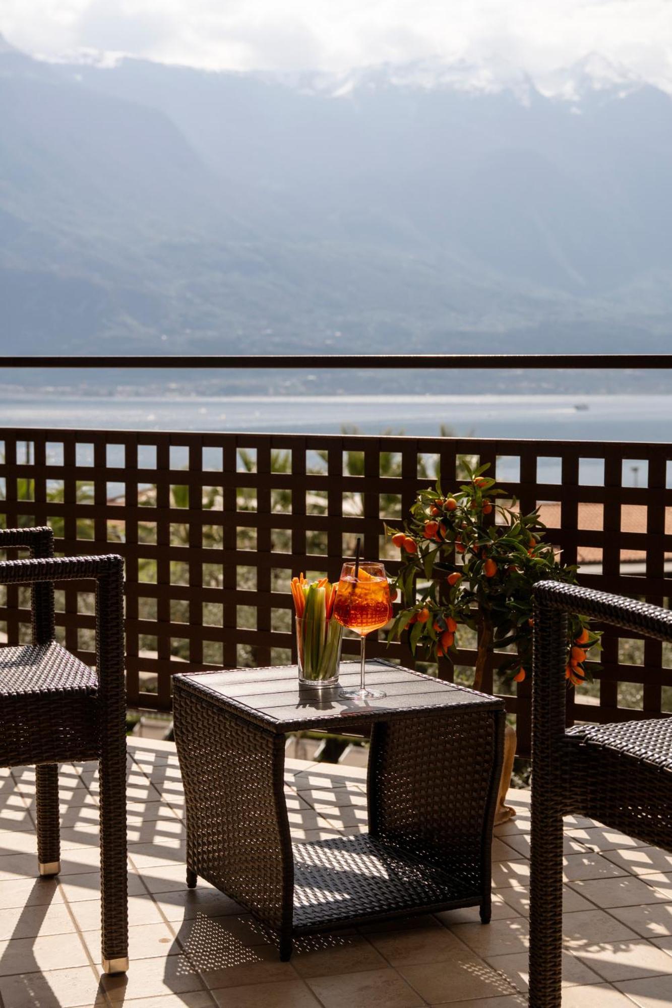 Hotel Coste Limone sul Garda Exterior photo