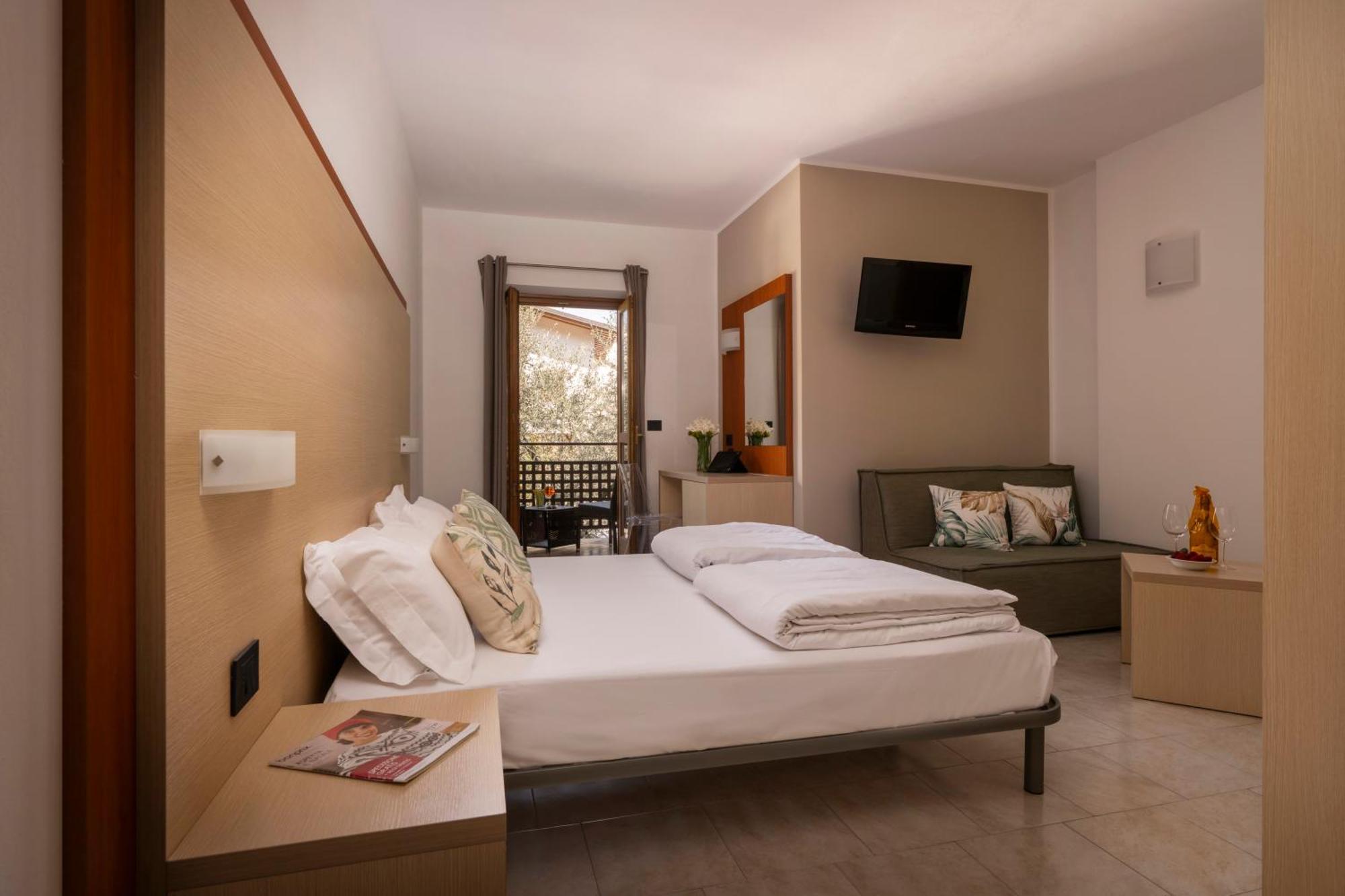 Hotel Coste Limone sul Garda Exterior photo